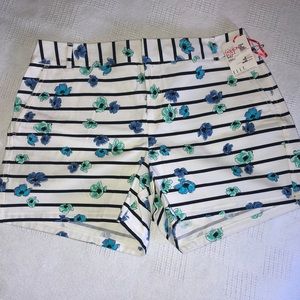 NWT - Woman’s shorts